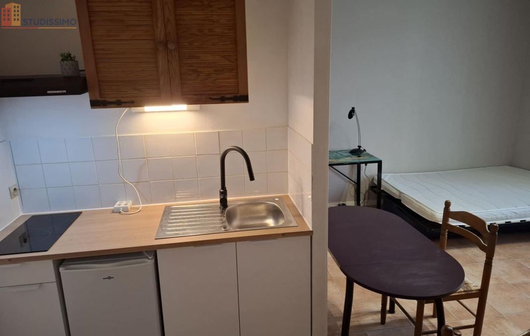Studio 22m² Poitiers - Place de parking - Photo 4