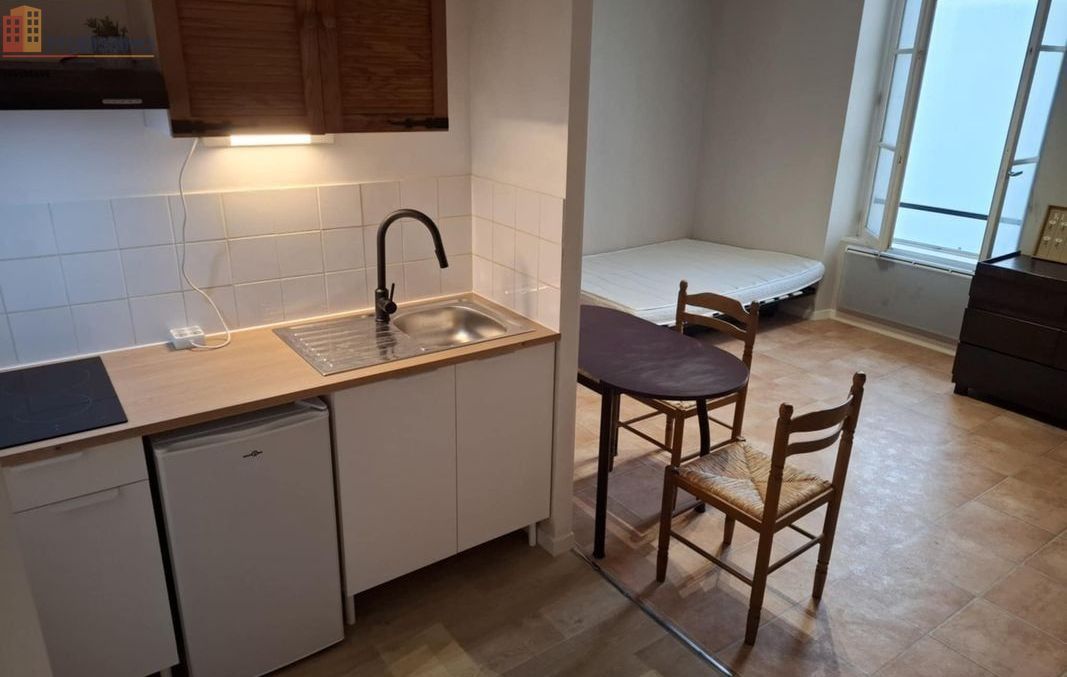 Studio 22m² Poitiers - Place de parking - Photo 2