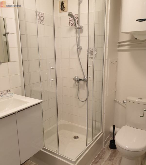 Studio meublé 29m² Poitiers - Grand, lave-linge inclus - Photo 1