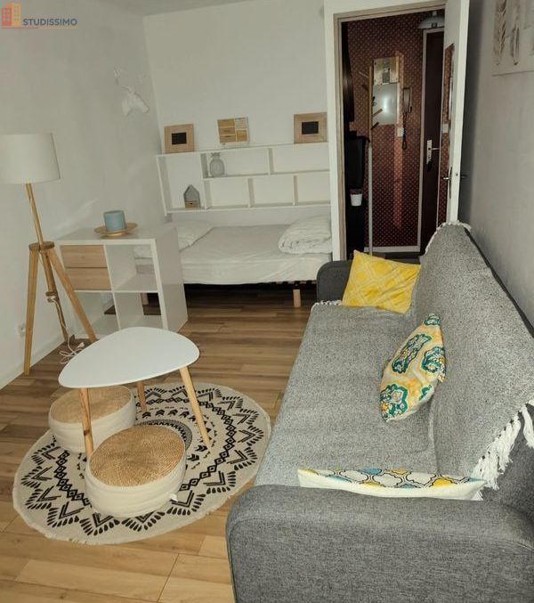 Studio meublé 24m² Poitiers centre - Parking sécurisé - Photo 3