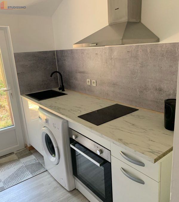 Studio meublé 25m² Montmorillon - Meublé, DPE D - Photo 3