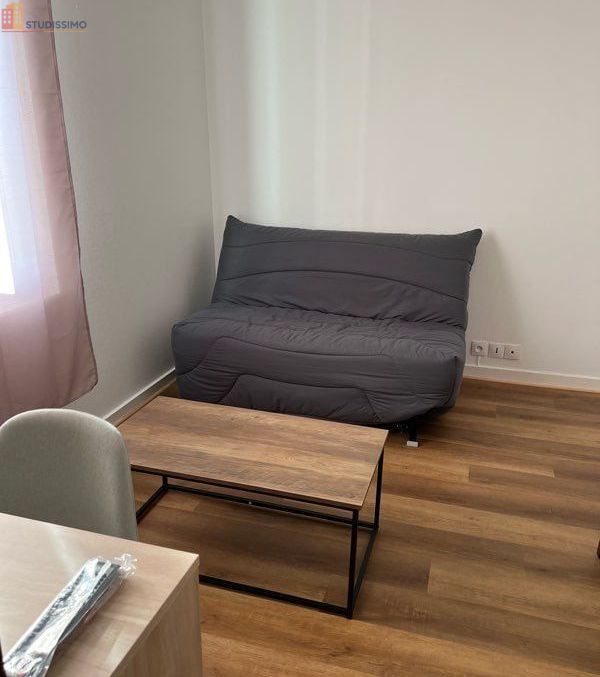 Studio meublé 16m² Poitiers - Refait à neuf, meublé - Photo 4