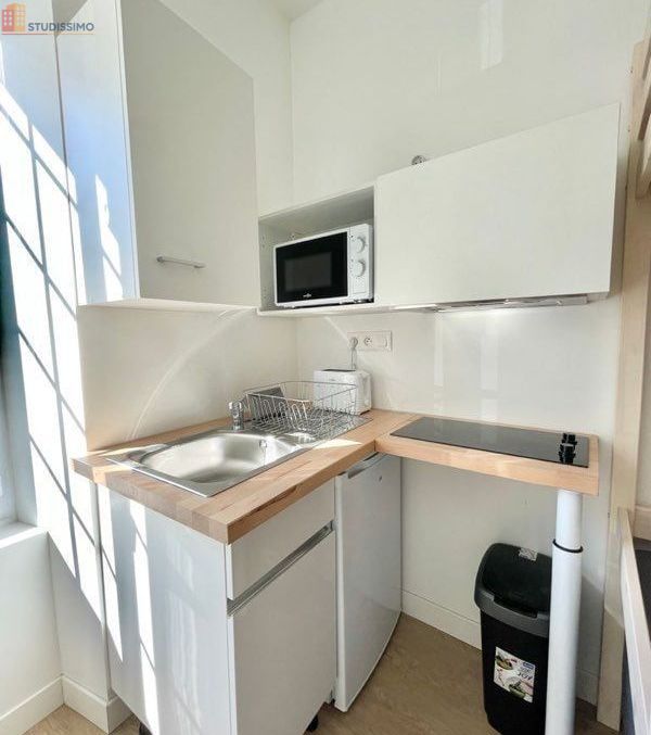 Studio meublé 11m² Poitiers centre-ville - Meublé, calme - Photo 5