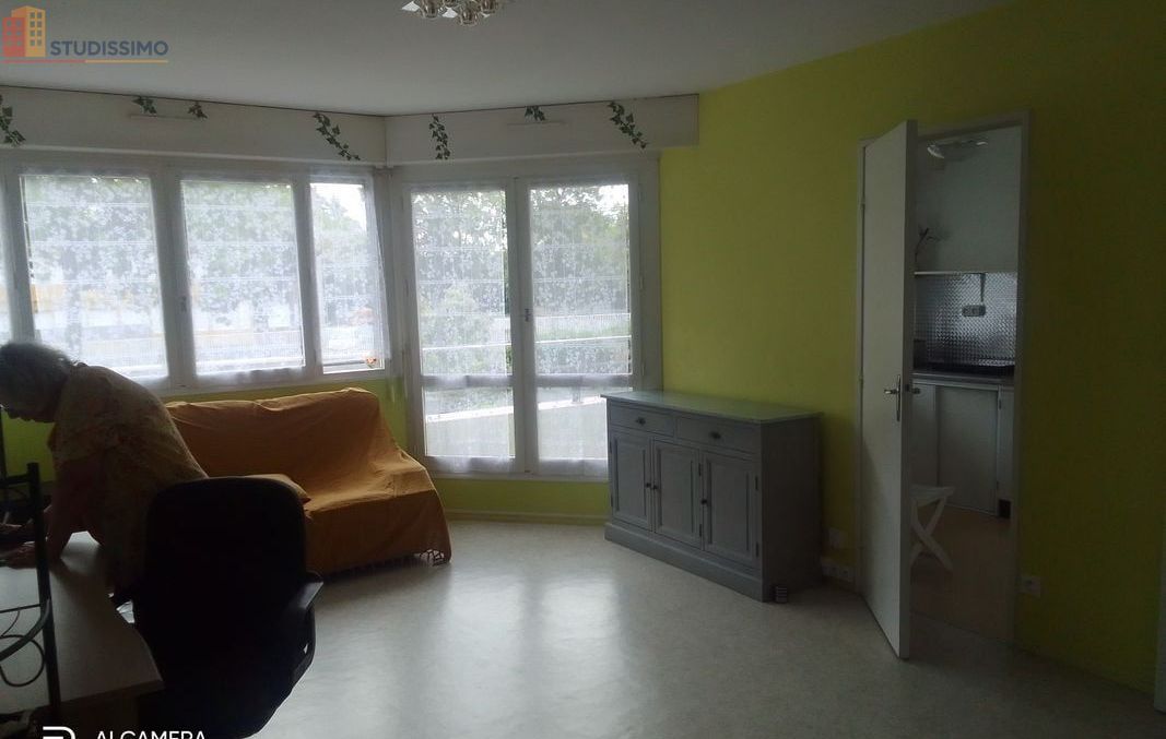 Studio meublé 33m² Poitiers - Lumineux, proche centre-ville - Photo 4