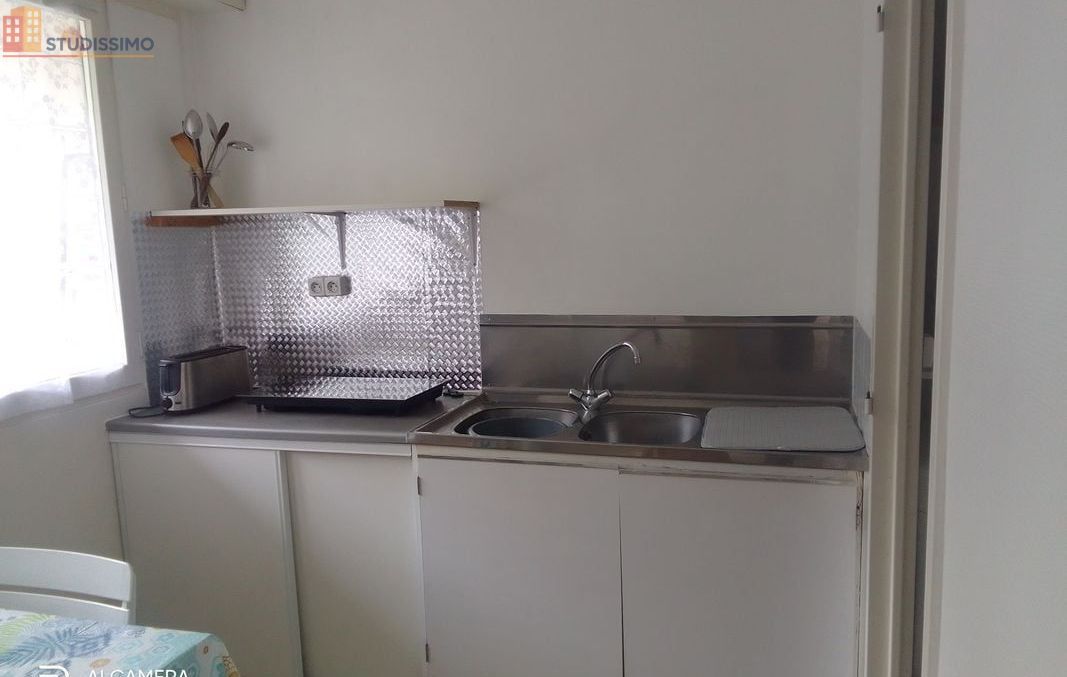 Studio meublé 33m² Poitiers - Lumineux, proche centre-ville - Photo 2