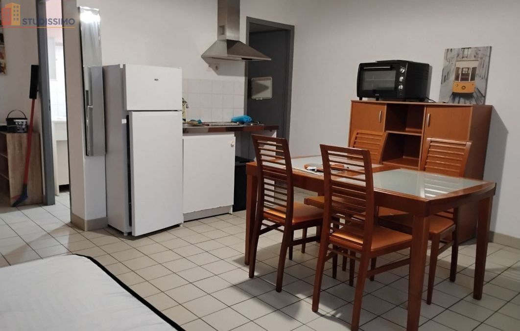 Studio meublé 26m² Épinal - Proche gare, idéal étudiant - Photo 2
