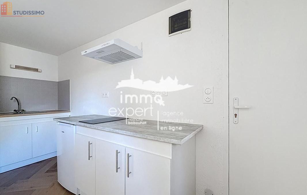 Studio meublé 19m² Mirecourt - Meublé, 2e étage - Photo 3