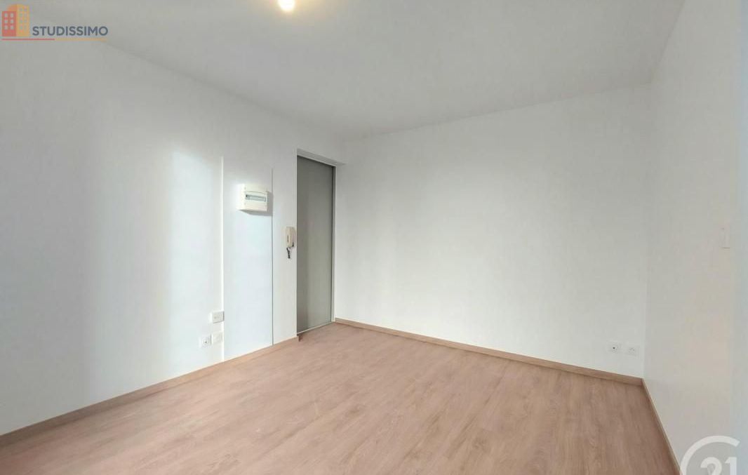 Studio 17m² Saint-Dié-des-Vosges - DPE D - Photo 1