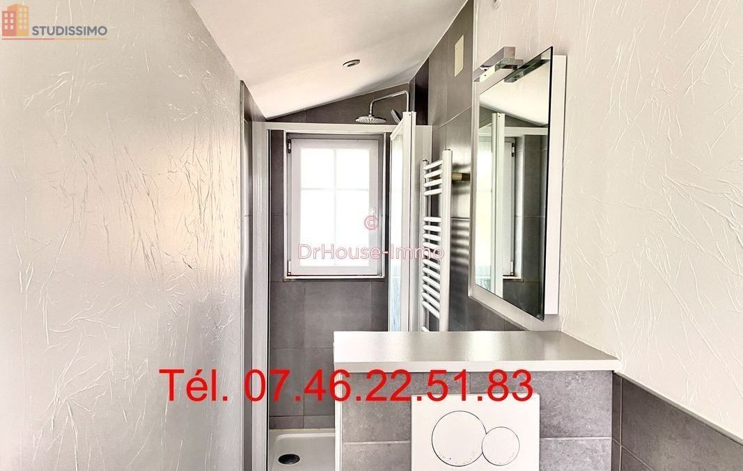 Studio 27m² Contrexéville - Étage élevé, lumineux - Photo 3