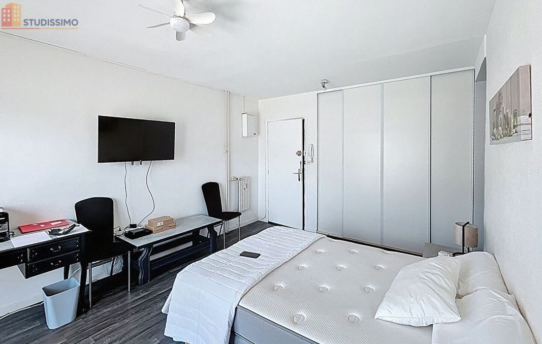 Studio meublé 33m² Épinal - 3e étage, lumineux - Photo 4