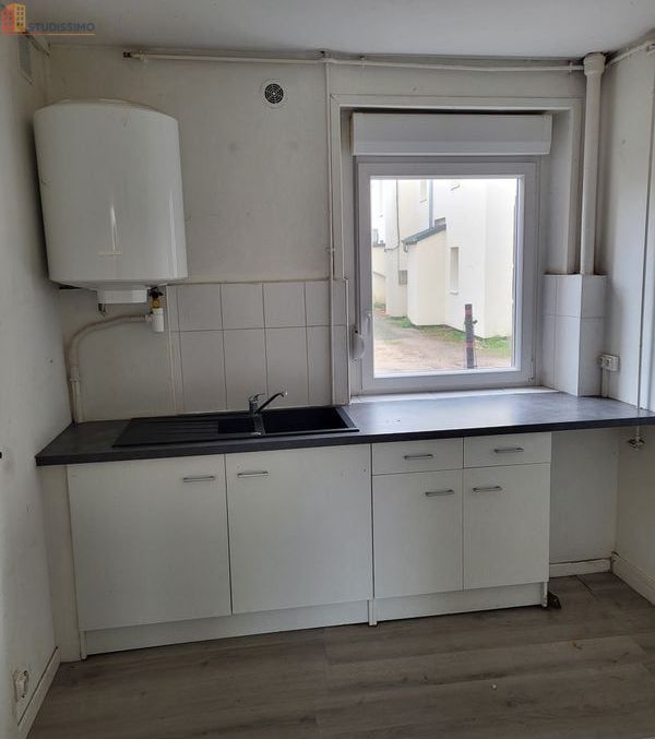 Studio 25m² Saint-Dié-des-Vosges - DPE D - Photo 2