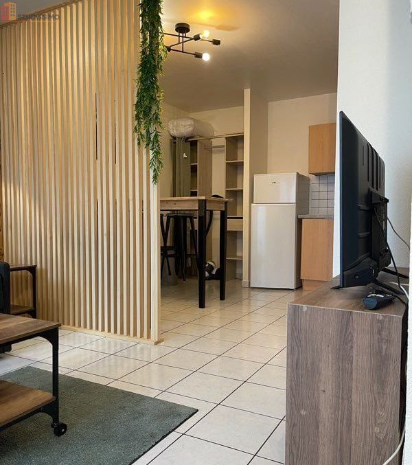 Studio meublé 27m² Remiremont - Meublé, DPE D - Photo 1