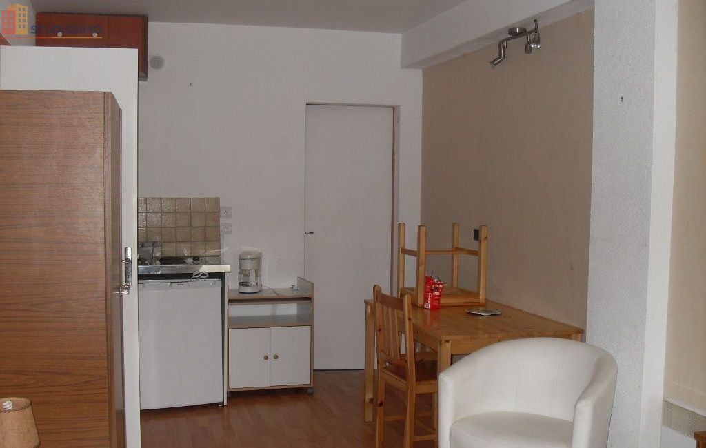 Studio meublé 23m² Limoges 87100 - Meublé, DPE D - Photo 4