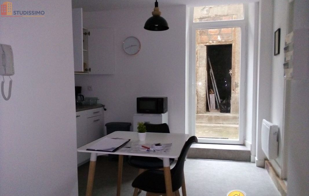 Studio meublé 31m² Saint-Junien - Meublé, DPE D - Photo 9