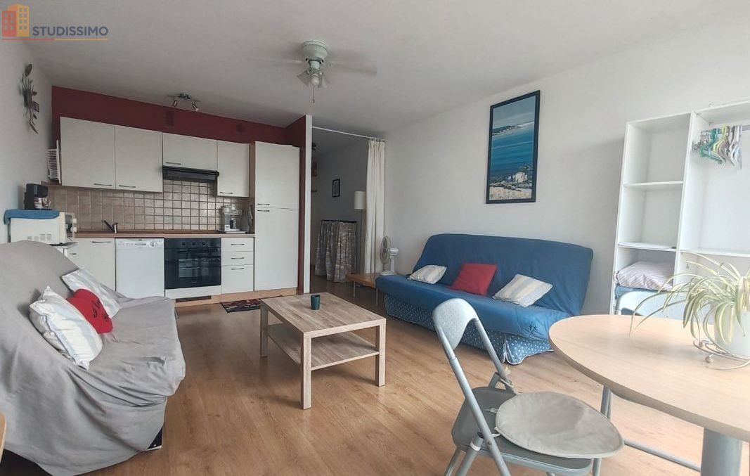 Studio 30m² Saint-Cyprien - Grand, proche port - Photo 2