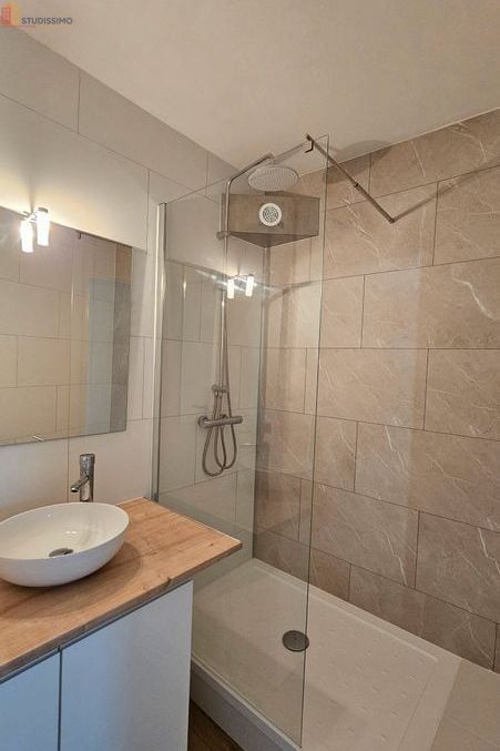 Studio 45m² Vittel - Rénové, chauffage inclus - Photo 1