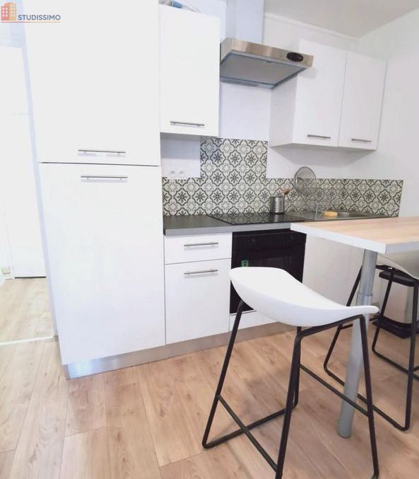 Studio meublé 22m² Limoges centre - Hyper centre, calme - Photo 2