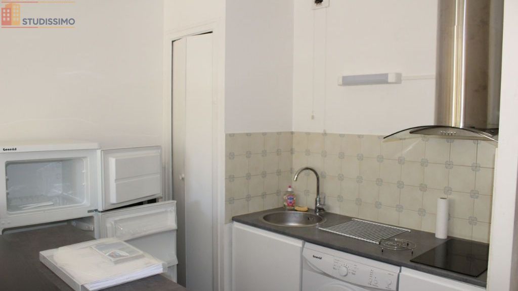 Studio 29m² Auxerre - Meublé, 1er étage - Photo 3