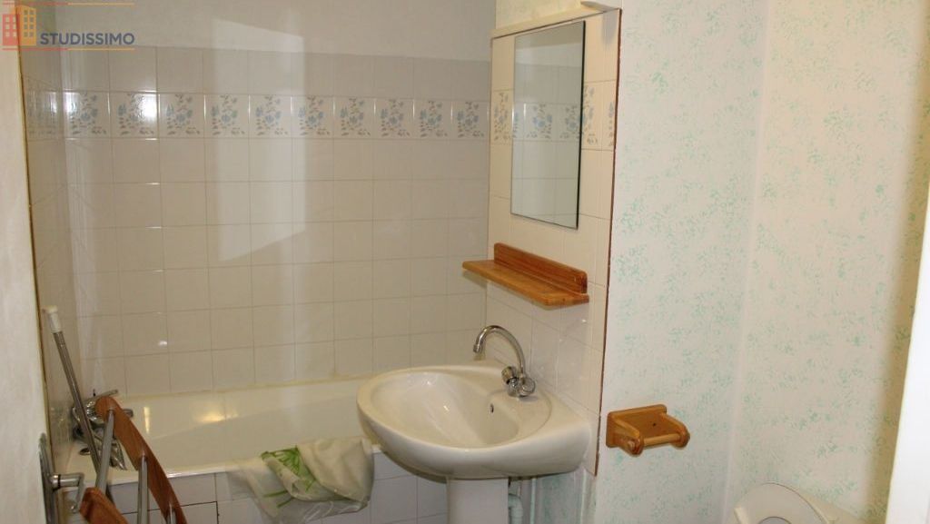 Studio 29m² Auxerre - Meublé, 1er étage - Photo 2