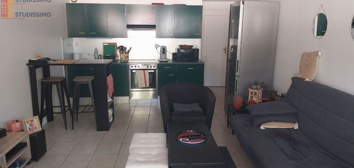 Studio à Venoy