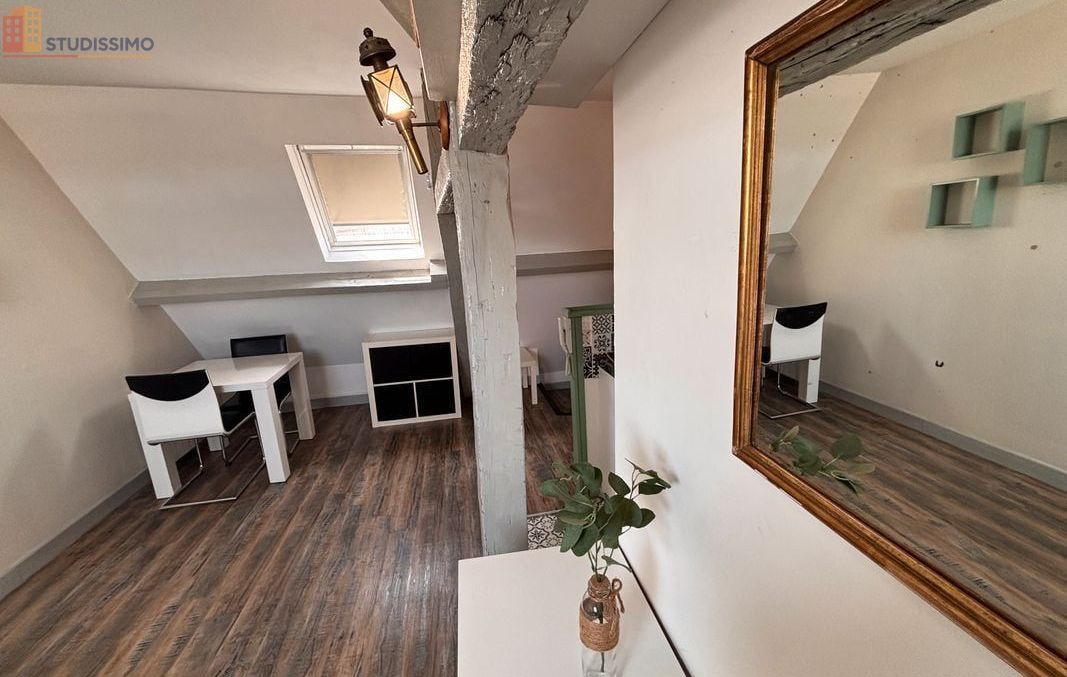 Studio 18m² Auxerre centre - Meublé, sous les toits - Photo 2