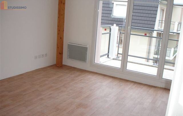 Studio 30m² Wittenheim - DPE D, 3e étage - Photo 1