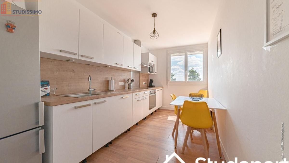 Studio meublé 25m² Limoges 87100 - Lumineux, 4e étage - Photo 2
