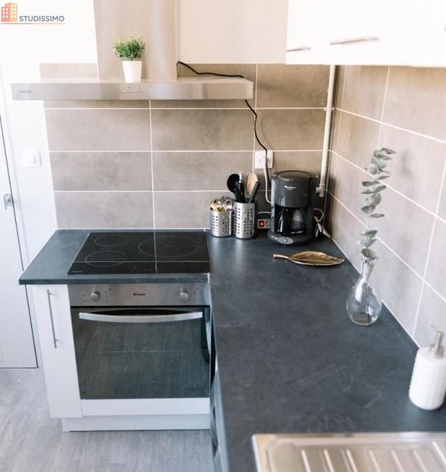 Studio meublé 11m² Limoges 87100 - Meublé, 4e étage - Photo 1