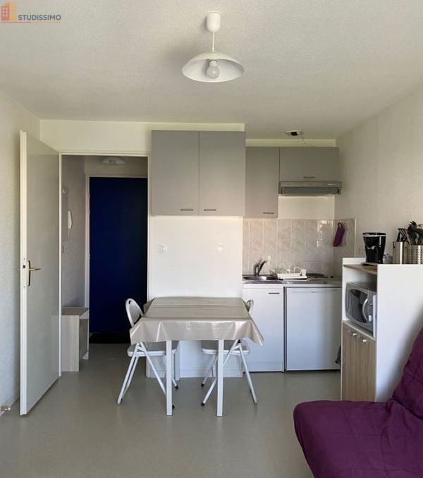 Studio 18m² Auxerre - Meublé, 2e étage - Photo 2