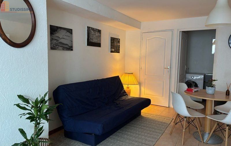 Studio meublé 33m² Saints-en-Puisaye - Meublé, DPE D - Photo 2