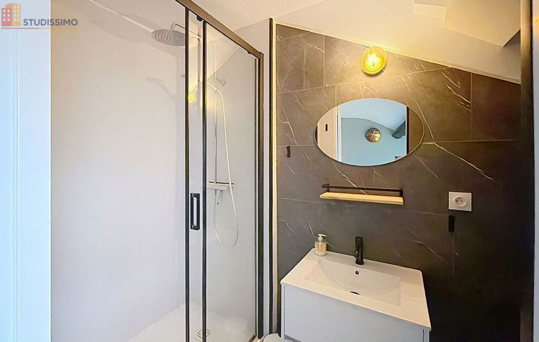Studio meublé 17m² Limoges 87000 - Meublé, dernier étage - Photo 6