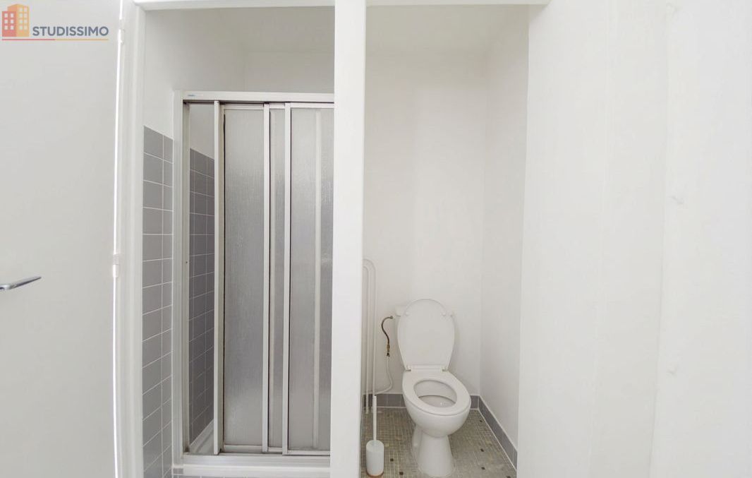 Studio meublé 19m² Mâcon - Lumineux, étage 3/4 - Photo 2