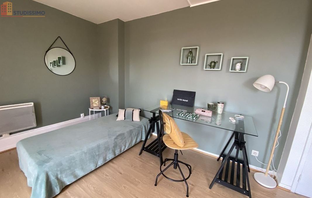 Studio meublé 27m² Belfort - Meublé, dernier étage - Photo 3