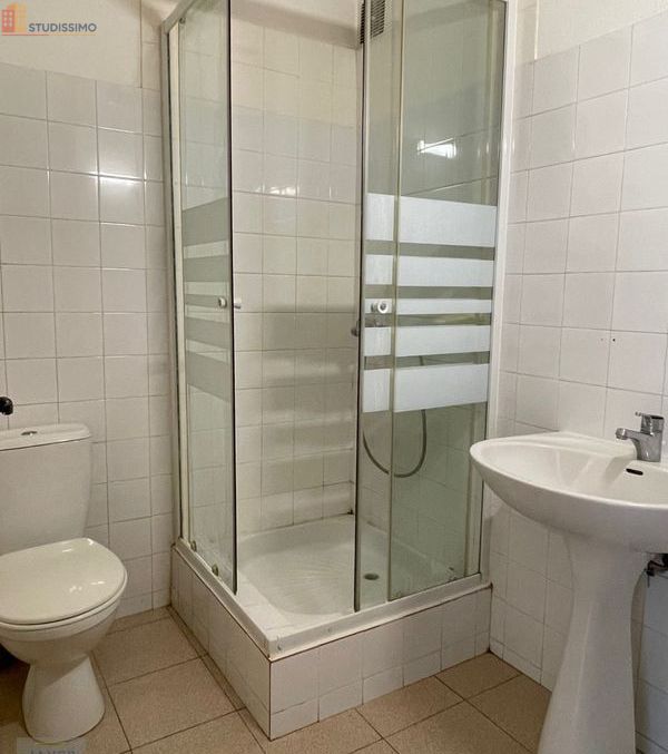 Studio 35m² Chalon-sur-Saône - Étage élevé, lumineux - Photo 2