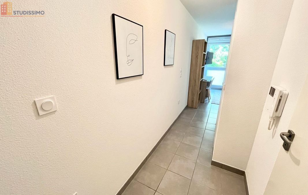 Studio meublé 21m² Isle 87170 - Parking privatif, grande salle d'eau - Photo 9