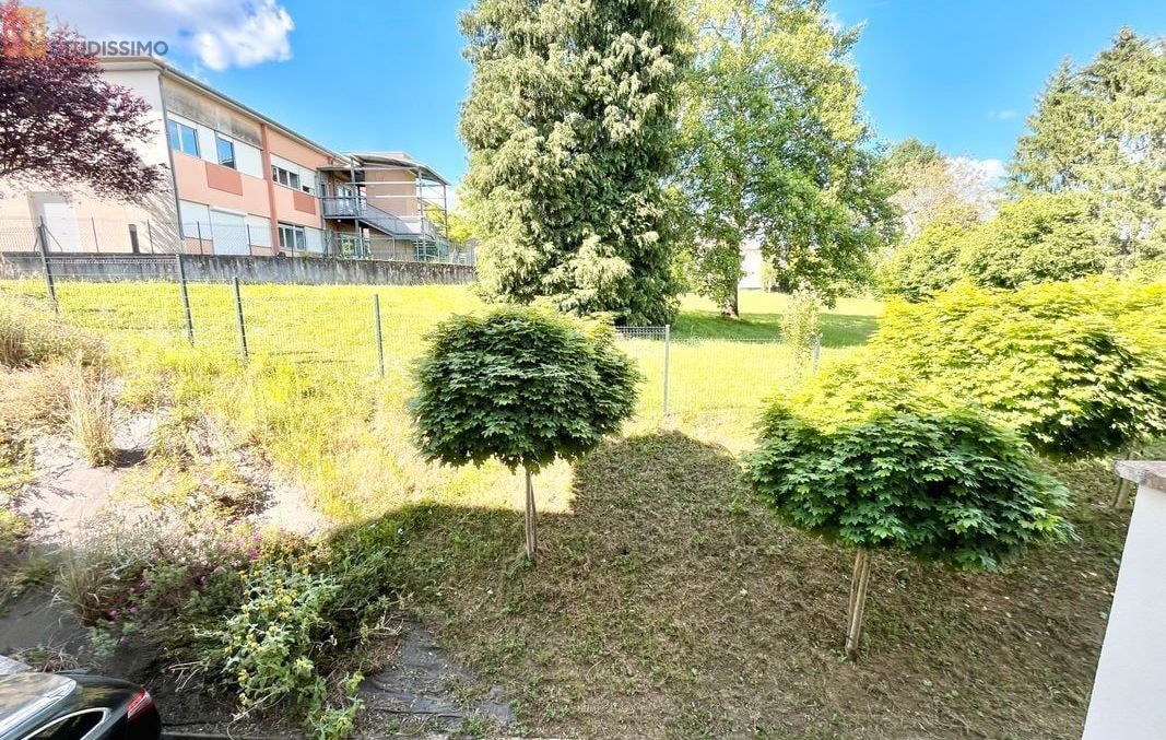 Studio meublé 21m² Isle 87170 - Parking privatif, grande salle d'eau - Photo 2