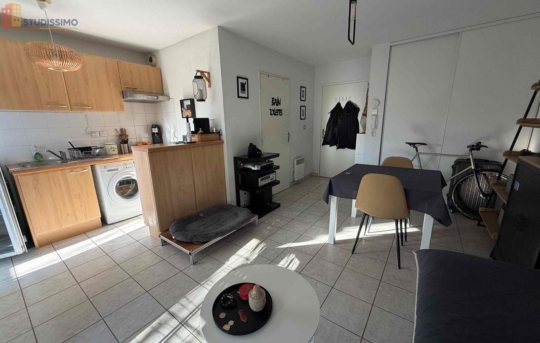 Studio 26m² Limoges - Balcon, place de parking - Photo 13