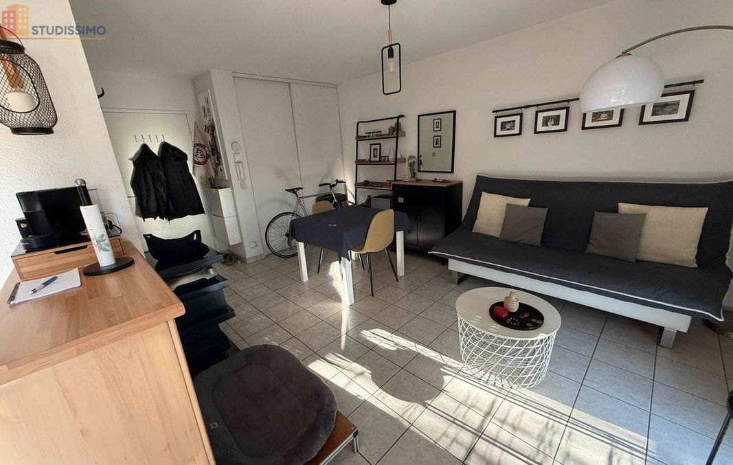Studio 26m² Limoges - Balcon, place de parking - Photo 12