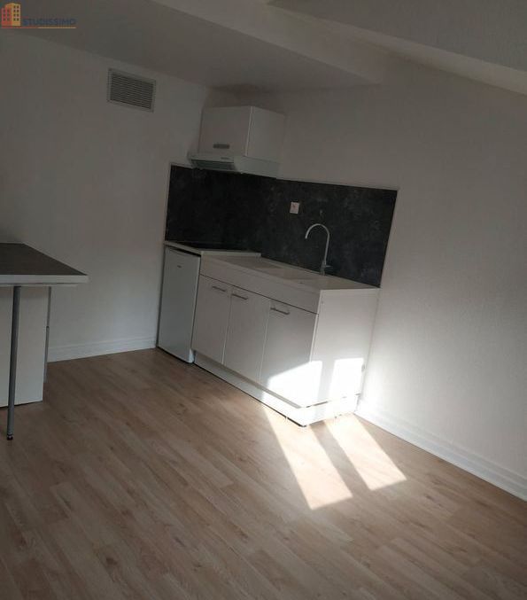Studio 18m² Limoges centre - 3e étage, proche commodités - Photo 2