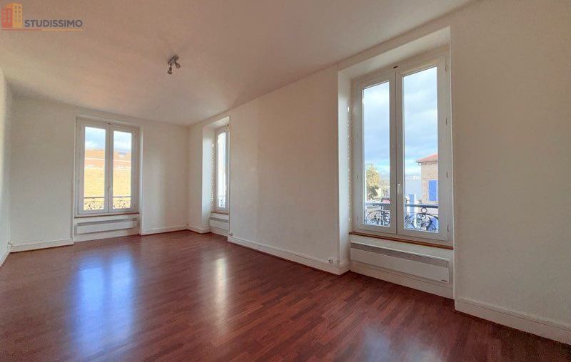 Studio 34m² Mâcon centre - Lumineux, proche commerces - Photo 2