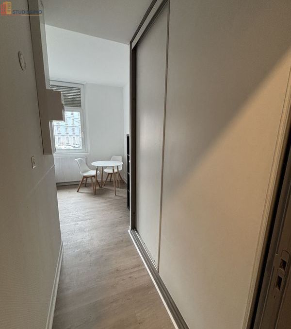 Studio meublé 19m² Belfort - Meublé, 1er étage - Photo 2