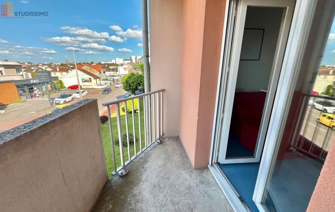 Studio meublé 17m² Limoges - Rénové, parking - Photo 1