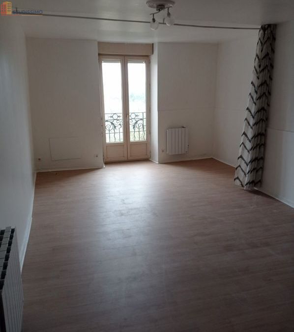 Studio 44m² Bellac 87300 - Centre ville, lumineux - Photo 1