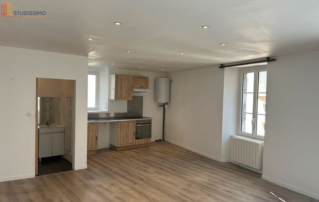 Studio 35m² Saint-Junien - DPE D, 1er étage - Photo 3