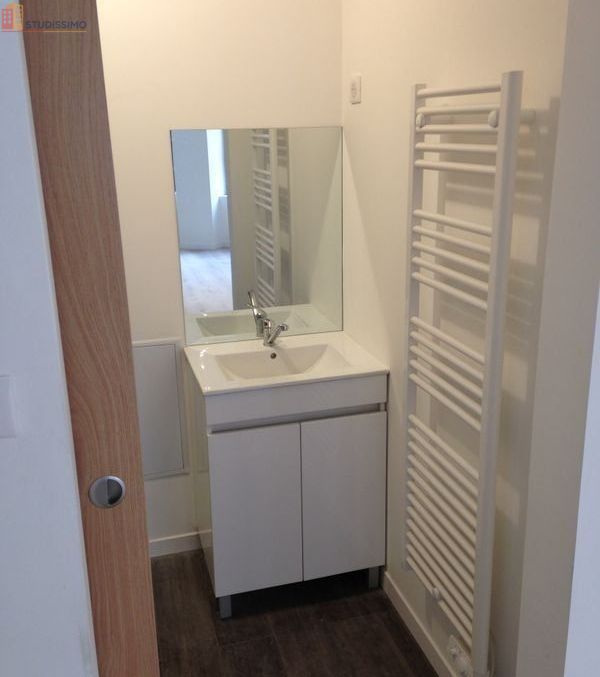 Studio 35m² Saint-Junien - DPE D, 1er étage - Photo 2