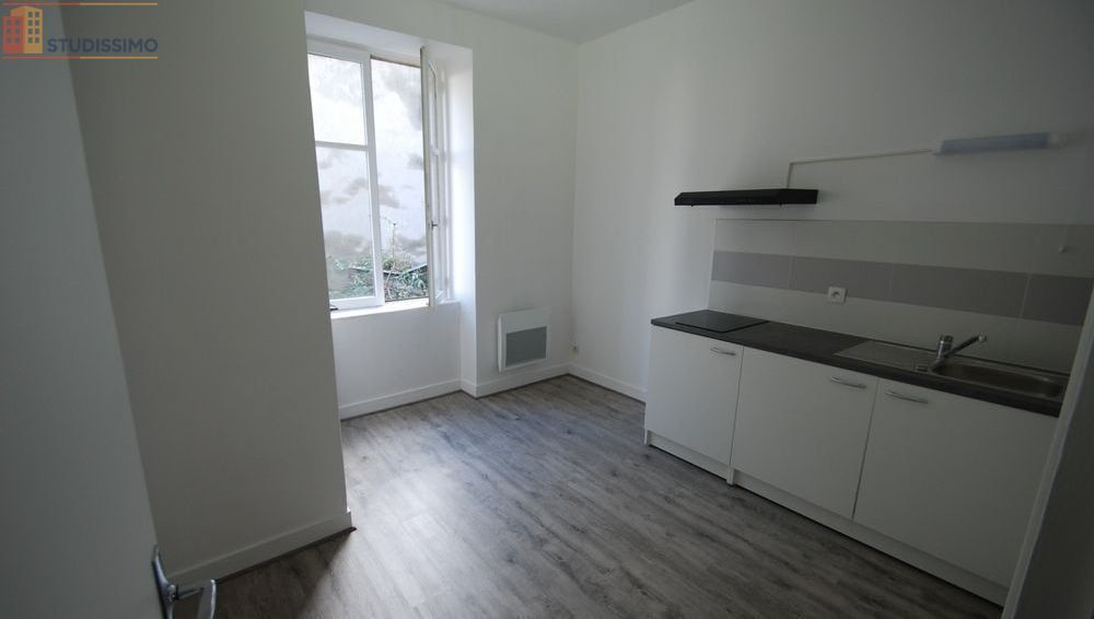 Studio 43m² Limoges 87100 - Proche commerces, transports - Photo 5