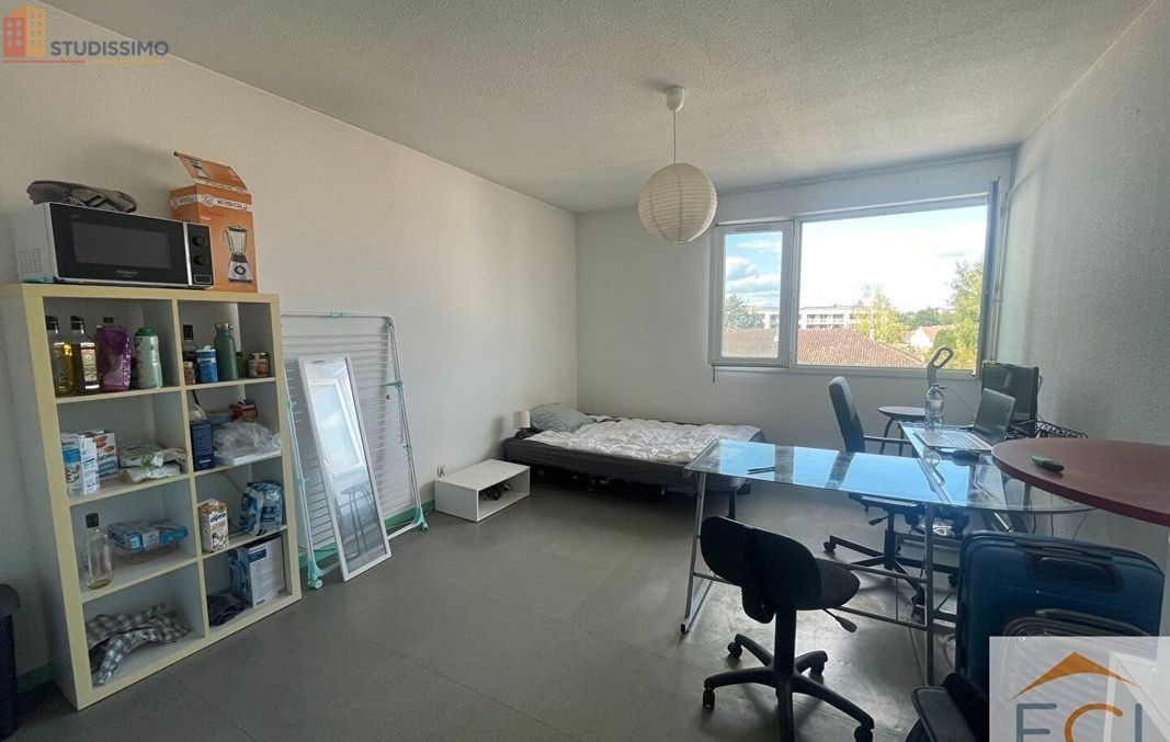 Studio meublé 24m² Limoges centre - Meublé, 3e étage - Photo 11