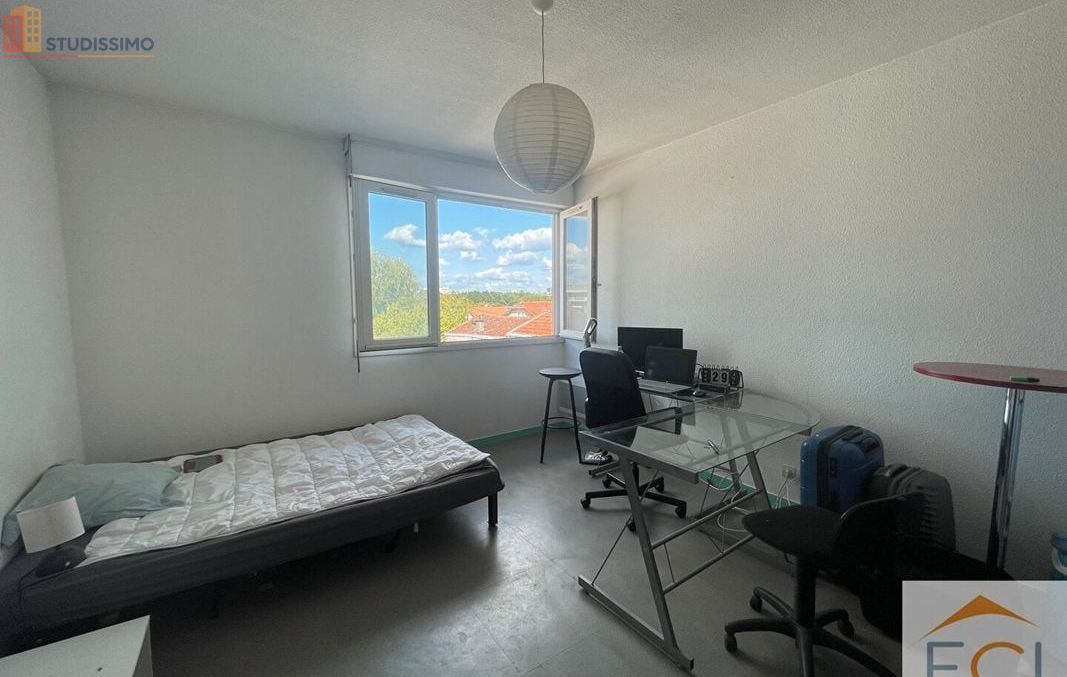 Studio meublé 24m² Limoges centre - Meublé, 3e étage - Photo 9
