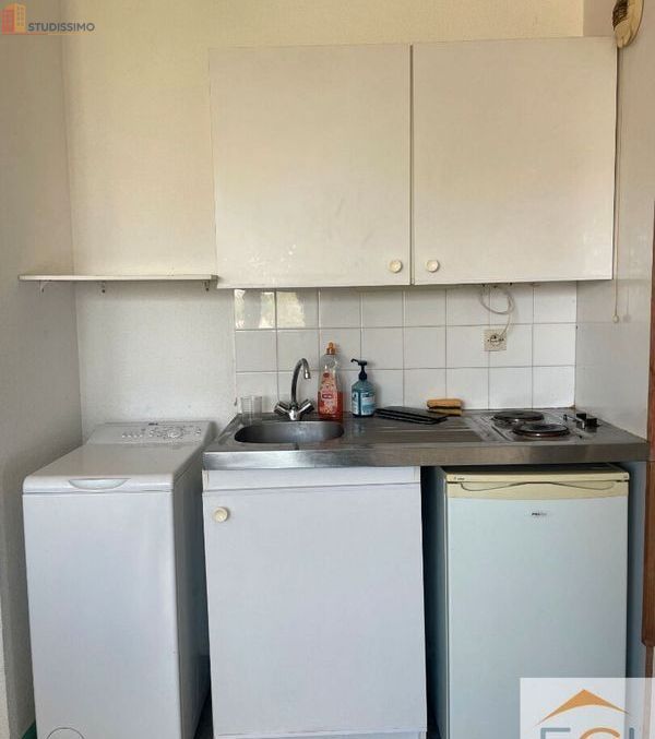 Studio meublé 24m² Limoges centre - Meublé, 3e étage - Photo 8