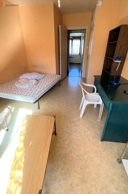 Studio meublé 27m² Belfort - Lumineux, dernier étage - Photo 5